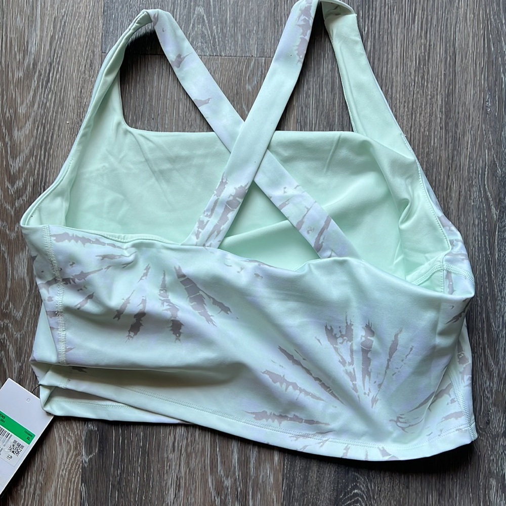 NWT Nike cropped Racerback built in bra workout top mint green grey drift XL - Picture 6 of 10